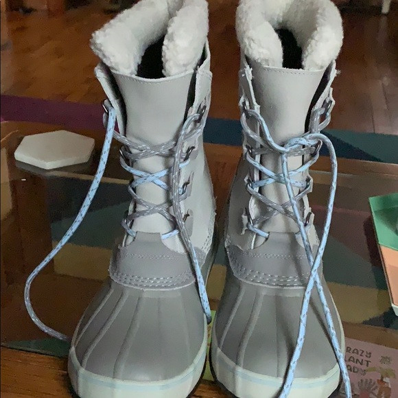 Now L.L. Bean winter boots